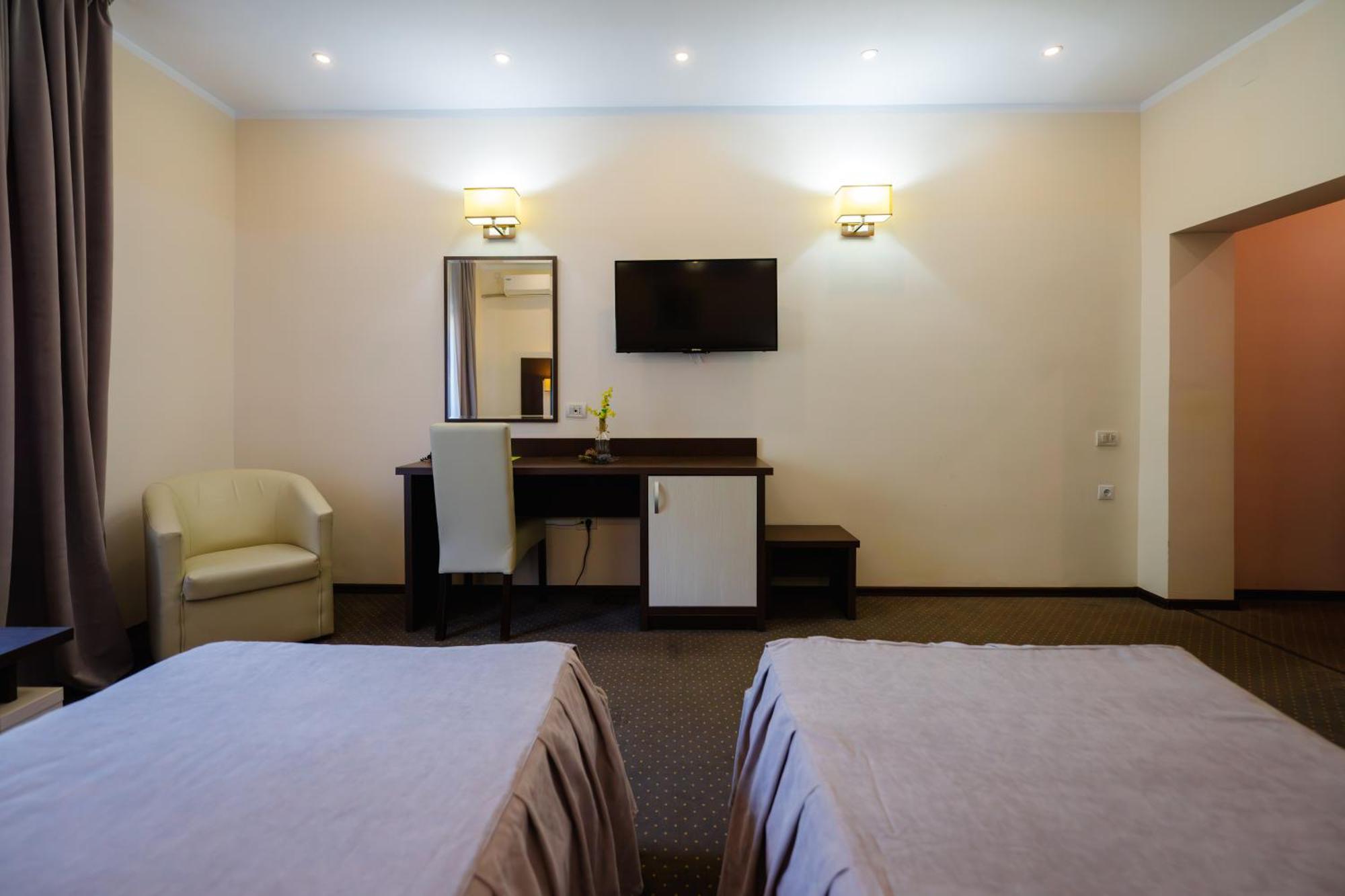 Hotel Evergreen Amara Exterior foto