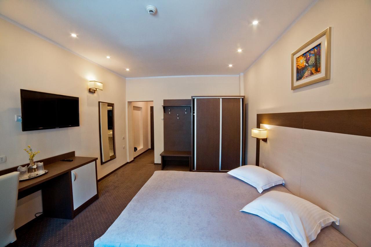 Hotel Evergreen Amara Exterior foto